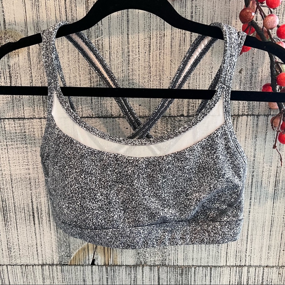 Lululemon ENERGY LONG LINE sports bra size 10